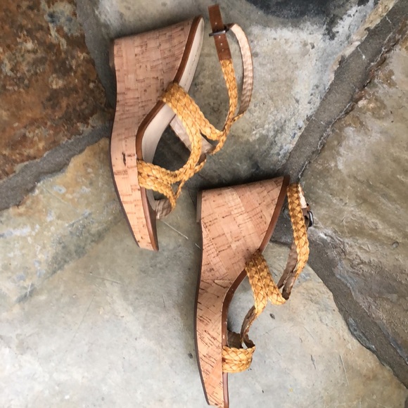 Franco Sarto summer wedge sandle - Picture 5 of 5